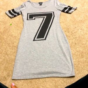 Rue 21 small grey mini dress. Short sleeves